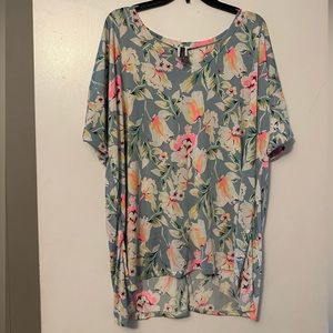 Super Cute High-Low Top-New Without Tag